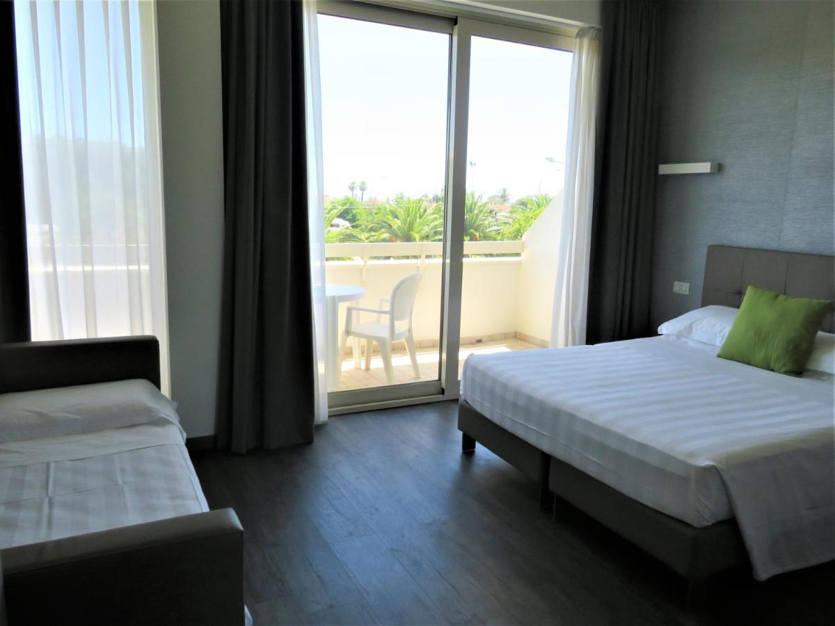 Hotel Joseph Marina di Pietrasanta Luaran gambar