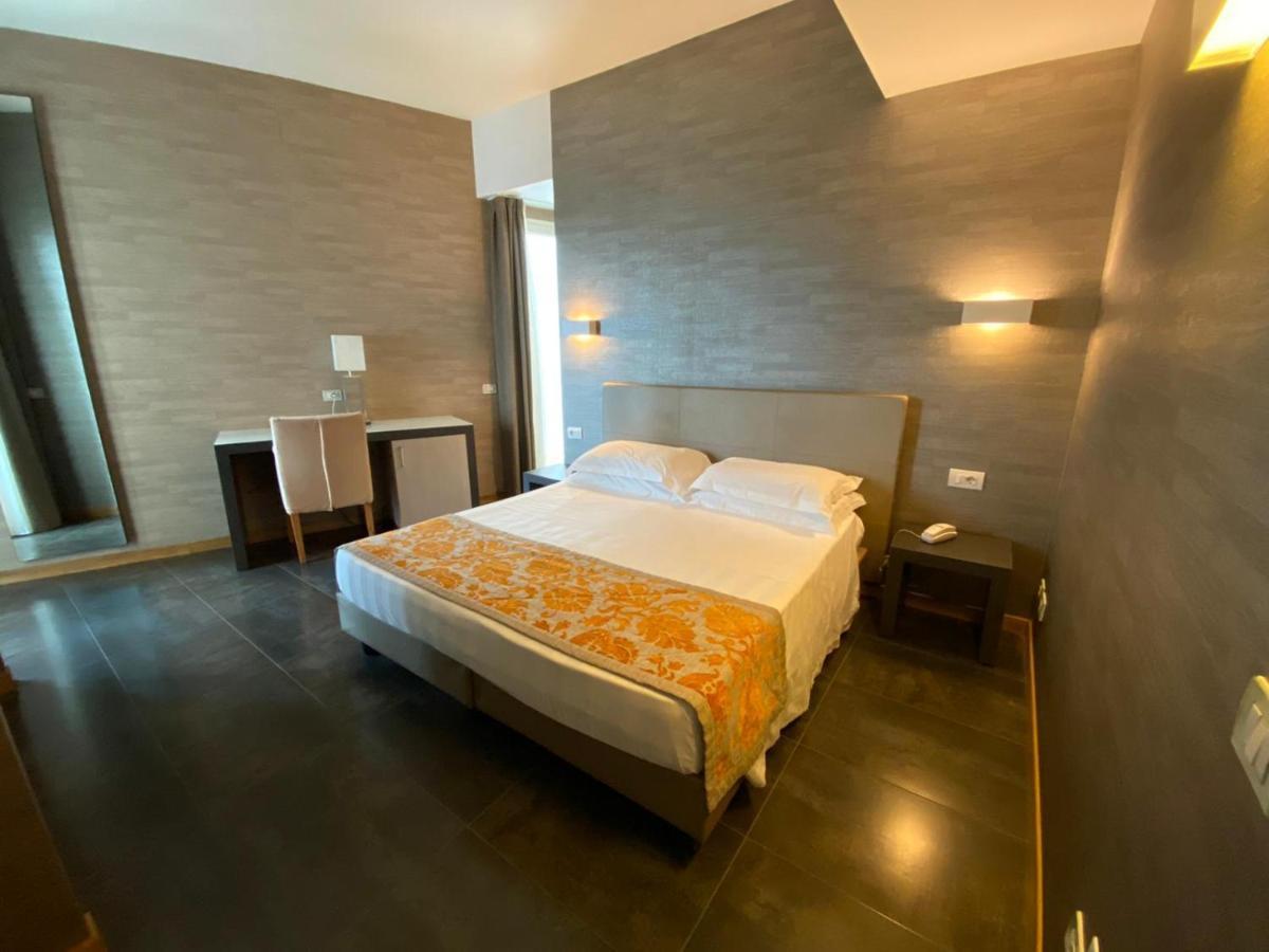 Hotel Joseph Marina di Pietrasanta Luaran gambar