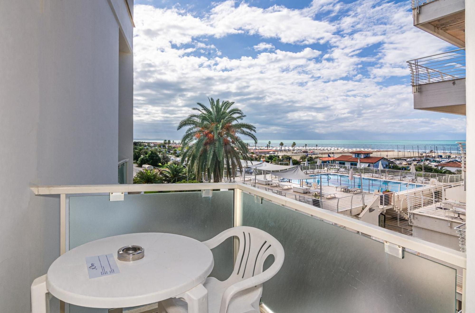 Hotel Joseph Marina di Pietrasanta Luaran gambar